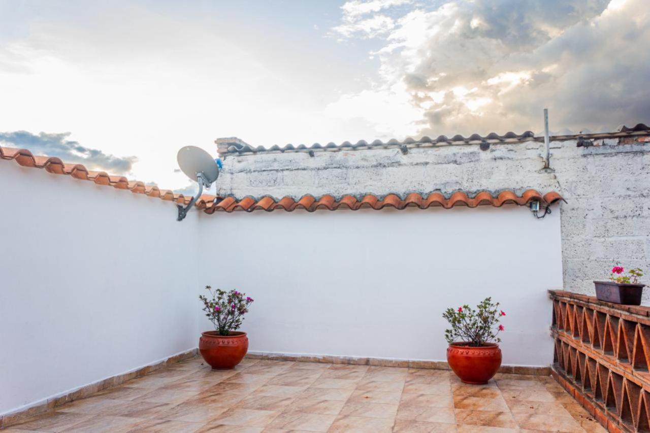 Hotel Casa De Rosas 3*